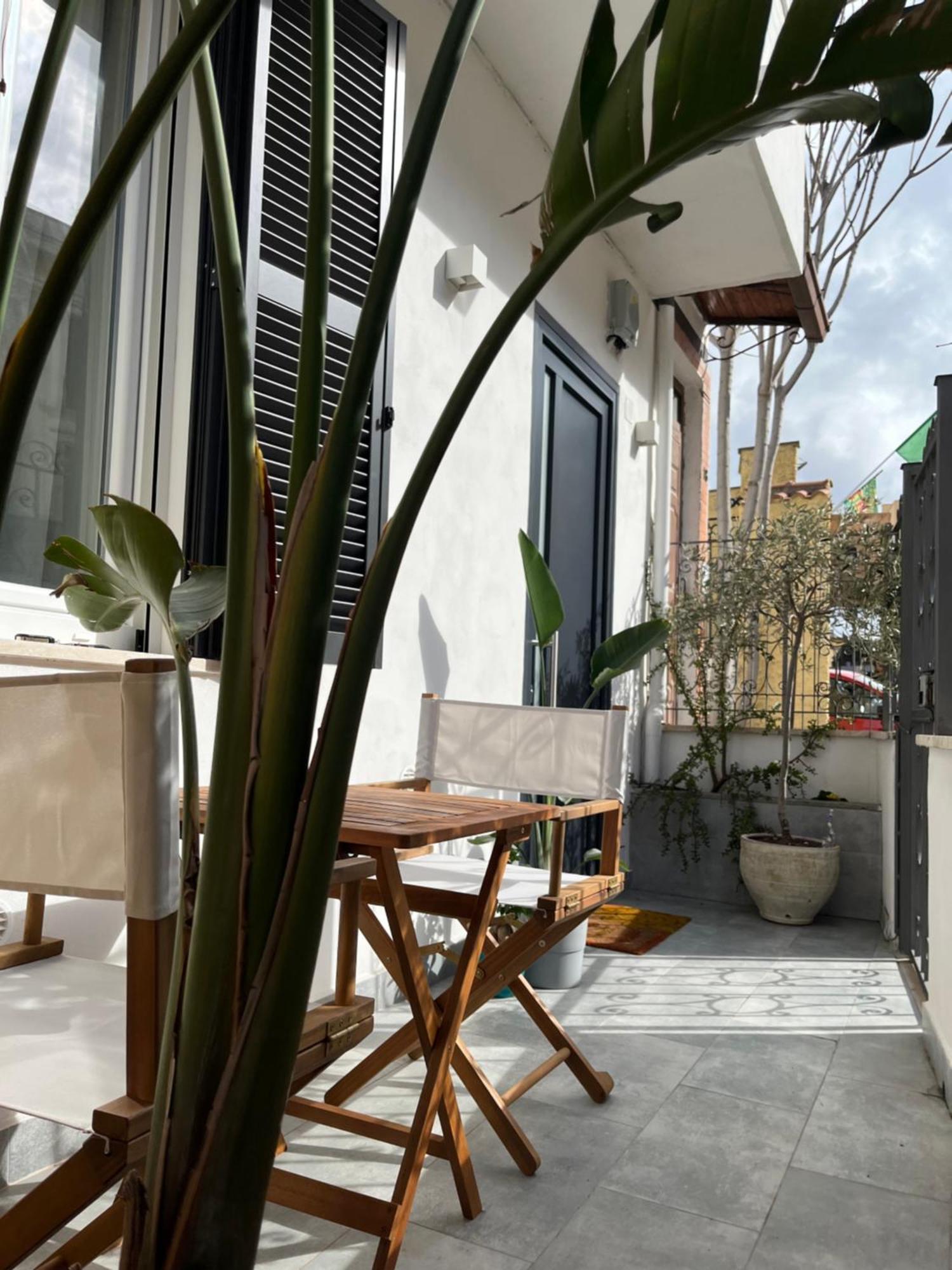La Maison Appartement - A 200M Dal Porto Civitavecchia Exterior photo